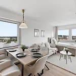 Malu - Ueber Den Daechern Der Stadt, Zentrum, Parkhaus, Panorama, Terrasse, Hoechste Der Stadt * Ludwigsburg