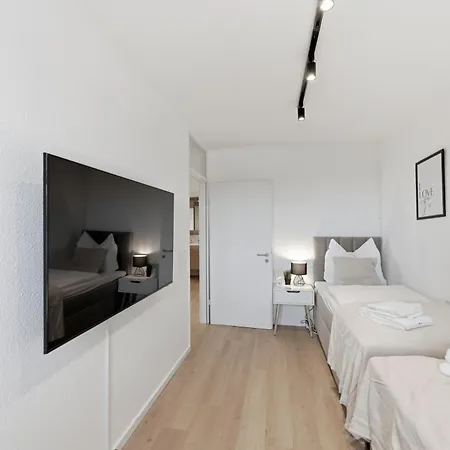 Malu - Ueber Den Daechern Der Stadt, Zentrum, Parkhaus, Panorama, Terrasse, Hoechste Der Stadt Apartament Ludwigsburg